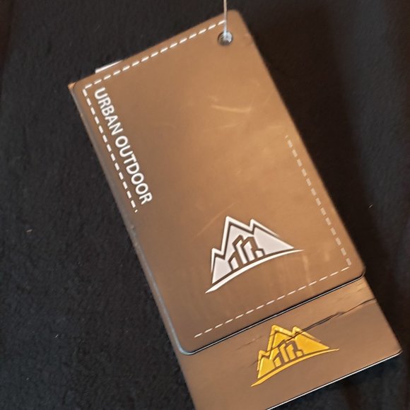 NWT Urban Outdoor Black Fleece Full Zip Jacket - Picture 4 of 5